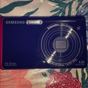 Samsung TL 220 Camera